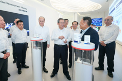 李强在北京调研生物医药产业发展时强调：加大高质量科技供给和政策支持 着力推动生物医药产业提质升级