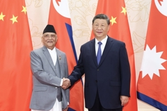 习近平会见尼泊尔总理奥利