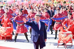 习近平离开新疆返回北京