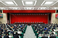 全区干部大会召开 深入学习贯彻习近平总书记重要讲话精神 努力建设社会主义现代化新疆