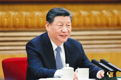 习近平：因地制宜发展新质生产力