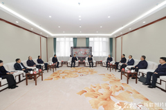 陈小江在新疆医科大学调研并看望新当选院士