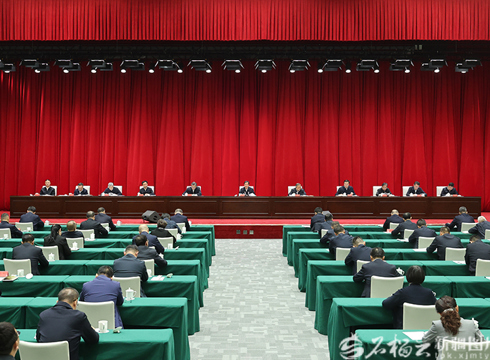 陈小江在十届自治区党委第八轮巡视集中反馈会议上强调 不折不扣抓好整改落实 
为建设社会主义现代化新疆提供坚强保证