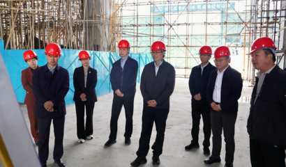 支现伟在乌苏市、沙湾市调研星级酒店规划建设情况并召开专题会