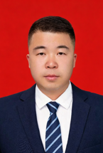 常培磊