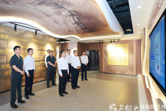 陈小江艾尔肯·吐尼亚孜在自治区高级人民法院和自治区人民检察院调研座谈