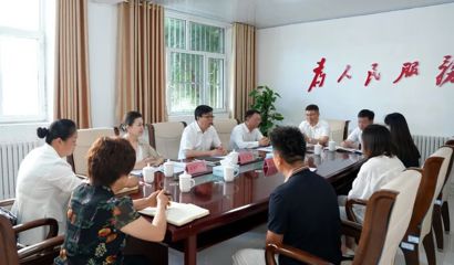 支现伟在地区信访局人民群众来访接待中心接访时强调 带着感情责任做好信访工作 依法依规解决群众合理诉求