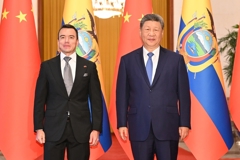 习近平同厄瓜多尔总统诺沃亚会谈