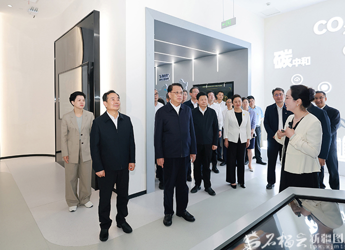 重庆市党政代表团来疆考察对接对口支援与合作发展工作